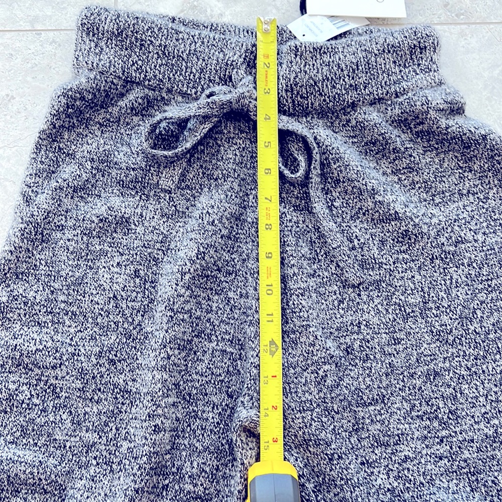 Co Cashmere Rib Cuff Pant - Picture 12 of 12